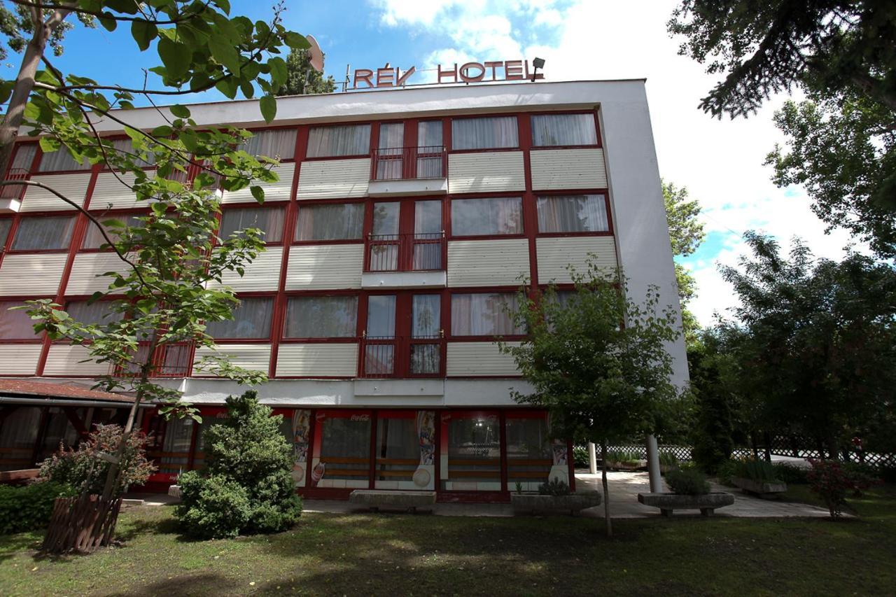 Rev Szallo Balaton Otel Szántód Dış mekan fotoğraf